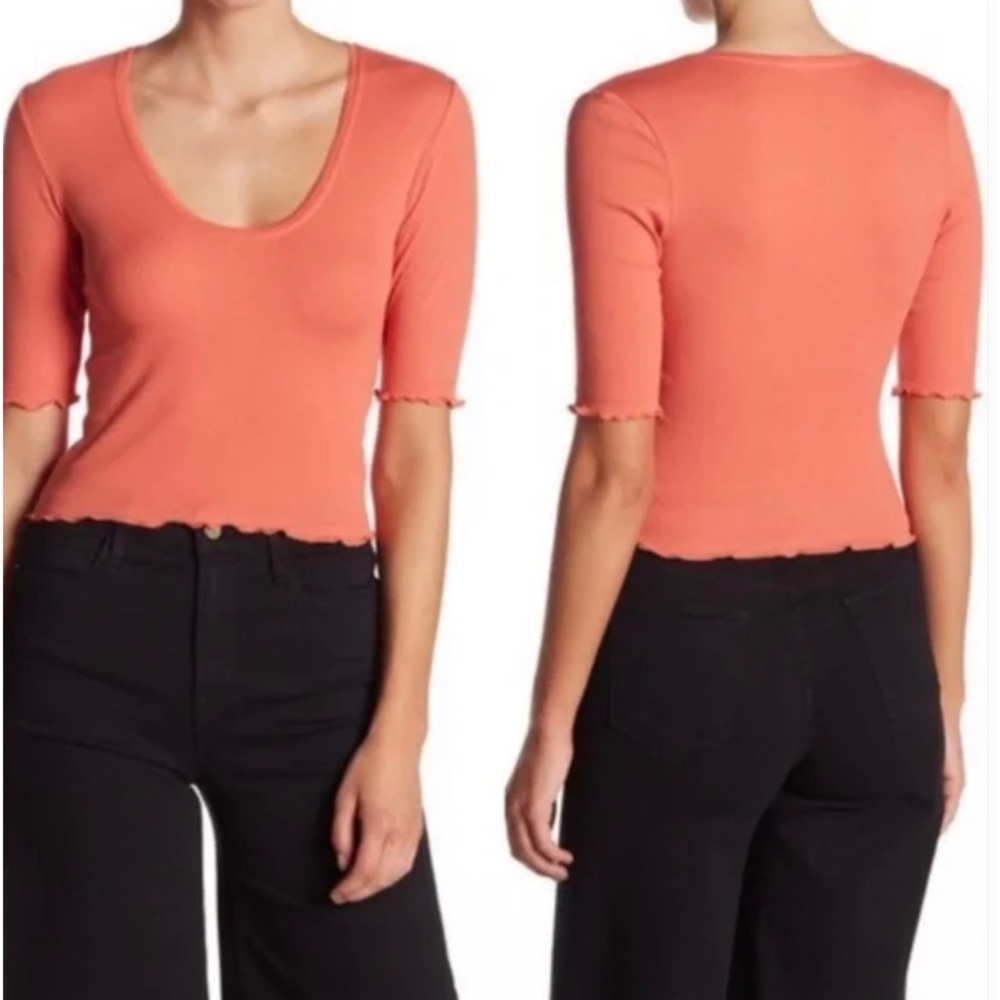 Intimately FP Ribbed Scooped Neck Slightly Cropped Top